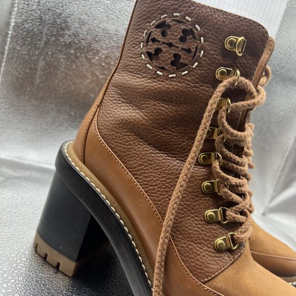 TORY BURCH MILLER LUG SOLE BOOTIE 95MM in TOASTED CARAMEL - Size 6 - Picture 2 of 11